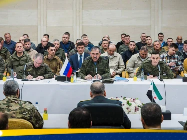 وفد عسكري روسي رفيع في دمشق.. وتقارير عن زيارة متزامنة لمسؤولين أمريكيين وأتراك - وكالة ستيب نيوز