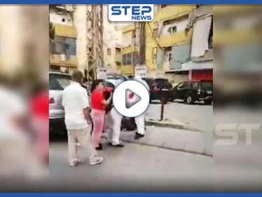 بالفيديو|| مشاهد مرعبة لتساقط مصابي الكورونا وسط الشوارع اللبنانية.. وصراخ المسعفين عليهم