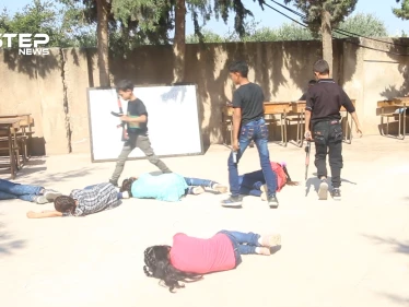 مسرحية "إرهاب الأطفال" وانشطة تعليمية وترفيهية لطلاب مدرسة الضهر بريف إدلب