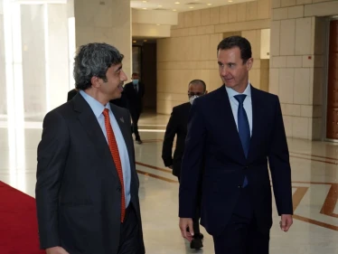 وزير الخارجية الإماراتي يتفق مع الأسد على عدة مواضيع ويتوجه إلى الملك عبد الله