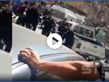 بالفيديو || عناصر الشرطة الأردنية تعتدي بالضرب على مدني أثناء اعتقاله.. والسلطات تتحرك