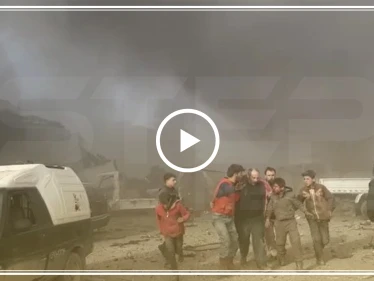 بالفيديو || يوم دموي في إدلب.. غارات روسية وسورية استهدفت تجمعات المدنيين