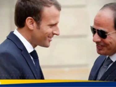 شاهد|| السيسي وماكرون في جولة شعبية بين الجماهير الحاشدة