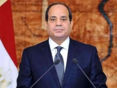 السيسي يبعث رسالتين إلى مسيحيي مصر في الداخل والخارج.. إليك مضمونهما