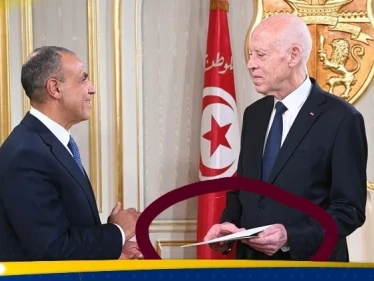 رسالة خطية من السيسي تصل إلى يد قيس سعيد.. إليك فحواها