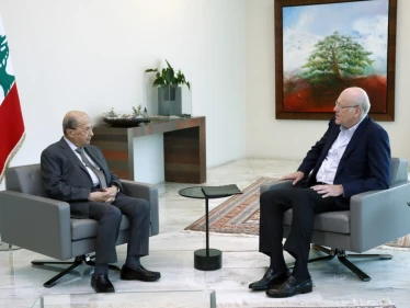 الرئيس اللبناني يتحدث عن أزمة القرداحي والأخير "لن أستقيل"