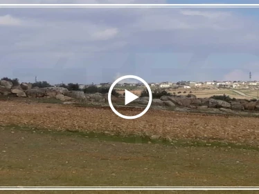 بالفيديو || مقتل مدني وإصابات بقصفٍ صاروخي "خرق" الهدنة واستهدف محافظة إدلب