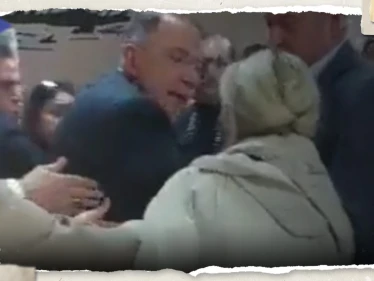 بالفيديو|| شجار بين أنصار أكبر حزبين معارضين لأردوغان في مركز انتخابي
