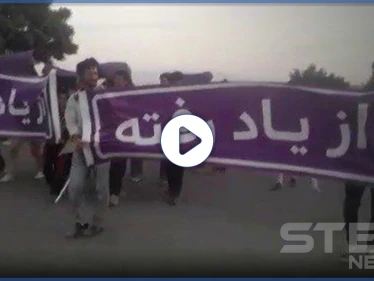 بالفيديو || "رجال الإطفاء سيصبحون براكين" احتجاجات للعمال في إيران تنديدًا بخفض الرواتب