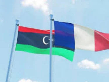 الرئيس الفرنسي يُعلن فتح سفارة بلاده في العاصمة الليبية.. ورئيس المجلس الرئاسي يرّد