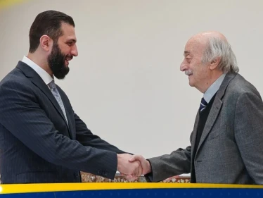 الحزب الاشتراكي التقدمي اللبناني يكشف تفاصيل لقاء جنبلاط والشرع