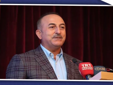 أوغلو: تدخلنا في سوريا وفقاً لبعد إنساني.. والموازين تتغير