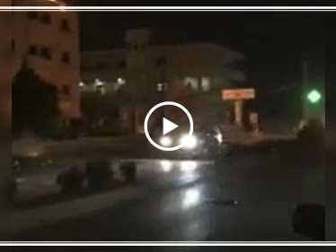بالفيديو| مناصرو حزب الله وأمل يحولون بعلبك لساحة حرب.. ويحاصرون المتظاهرين ببعبدا