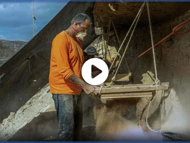 إسرائيل تعلن اكتشاف مخطوطات من الكتاب المقدس وآثار يتوقع بأنها الأقدم في العالم (صور وفيديو)