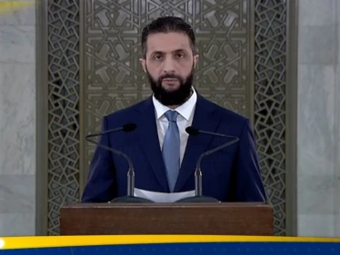 الشرع يصدر مرسوما رئاسيا يقضي بتحديد الأعياد الرسمية في سوريا
