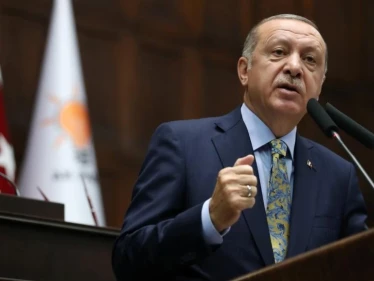أردوغان: ندعو لـ جعل إدلب آمنة، ونرغب بتسريع عودة السوريين