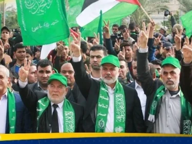 في ذكرى انطلاقتها الـ36.. حماس توجه رسالة والجيش الإسرائيلي يسخر منها بصورة