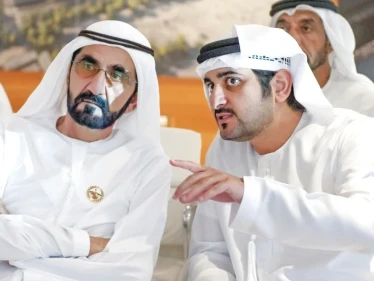 رئيس وزراء الإمارات محمد بن راشد يعلن تشكيلة حكومية جديدها بينها ابنه "مكتوم" بهذا المنصب