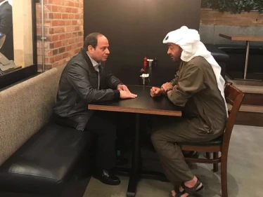 محمد بن زايد يتصل بالسيسي ويوضح موقف بلاده من مجريات الأحداث بين إسرائيل وفلسطين
