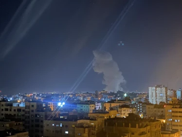 بالفيديو|| لحظة تدمير الطائرات الإسرائيلية برج الجوهرة وسط غزة.. وخروج جماعي لإسرائيليين من اللد بعد إعلان حالة الطوارئ فيها