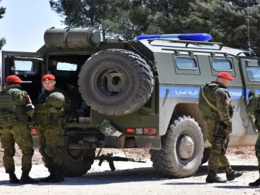 الروس يحتفظون بقيادي منشق عن "قسد" ومعبر الصالحية في دير الزور مغلق