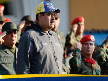 فنزويلا تعبّئ قواتها