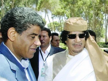 رئيس مخابرات القذافي ويده اليمنى بين الموت والحياة في السجن.. من هو عبدالله السنوسي!؟