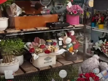 إيران تحتفل بعيد الحب لأول مرّة ومظاهر لم تشهدها البلاد سابقاً