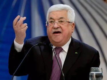 الرئيس الفلسطيني يتحدث عن رسالة وصلتهم من إسرائيل وواشنطن تخص الانتخابات.. ويوضح موقفه من المشاركة فيها