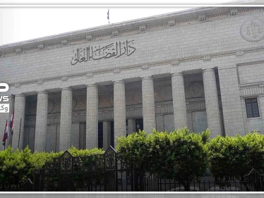 واقعة صادمة.. امرأة تطلب الطلاق "شاهدت زوجي بلا ملابس وهو يتحرش بطفلنا ذو الـ3 سنوات"..