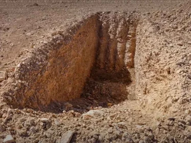 تحت سلطة الأسد... نقل آلاف الجثث لإخفاء الأدلة على جرائم الحرب في سوريا - وكالة ستيب نيوز