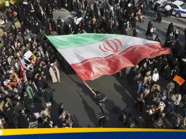 إيران.. جدل داخلي حول نتائج اتفاق التهدئة مع الولايات المتحدة بين خطاب المحافظين ودعوات الإصلاح - وكالة ستيب نيوز