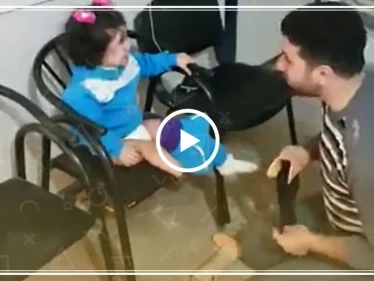 طفلة سورية تحتفل بحصولها على طرف صناعي بدل قدمها(فيديو)