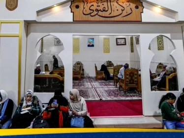 هل يقبل الله صلاة وصيام غير المحجبة؟.. دار الإفتاء المصرية تجيب