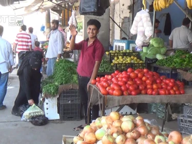 كاميرا ستيب تتجول في أسواق مدينة الطبقة بريف الرقة
