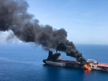 "سنرد بقوّة".. إيران تعلق على الاتهامات بضلوعها في استهداف ناقلة النفط