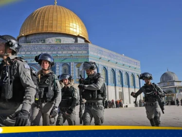 "في سابقة خطيرة".. إسرائيل تضع أسلاكاً شائكة على سور محاذ للمسجد الأقصى