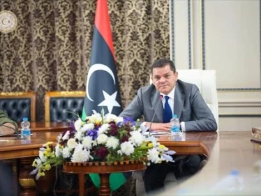 رئيس الحكومة الليبية يتسلّم ديوان مجلس الوزراء بالعاصمة طرابلس