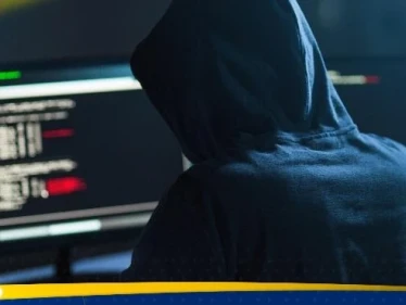 صحافي تركي يثير زوبعة.. ويكشف ما فعله "هاكر" من بلاده
