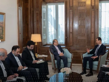 الأسد يلتقي وفداً إيرانياً بدمشق.. والرئاسة السورية تكشف سبب الزيارة