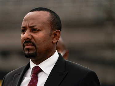 آبي أحمد: سنواجه تهديدات مصر والسودان بشأن سد النهضة
