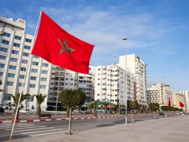 المغرب يعلّق تعليق الرحلات الجوية المباشرة لجميع المسافرين للمملكة لمدة أسبوعين ابتداءً من الاثنين 