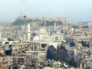 أكثر من 200 محل مأكولات وسط مدينة حلب مهددين بالإغلاق، والسبب!!