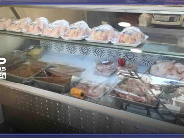 صاحب محل فروج بـ"جبلة" يدعم الليرة السورية ببيعه فروج مصاب بفيروس "إي-كولاي"!