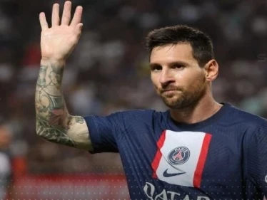 صحيفة تكشف تفاصيل العرض الذي قدمه "الهلال السعودي" لـ ميسي مقابل ضمه للنادي