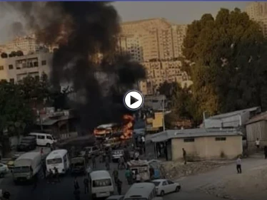 بالفيديو | قتيل بانفجار باص مبيت أربك النظام السوري في دمشق.. وتصعيد في درعا