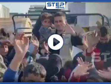 بالفيديو|| الشيف بوراك يتجول داخل مخيمات النازحين بإدلب.. وهكذا كانت ردّة فعل الأطفال