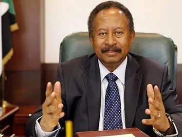 رئيس الحكومة السودانية في أول تصريح له عقب إعادته على رأس الحكومة.. "لا بديل عن هذا المسار للحل"