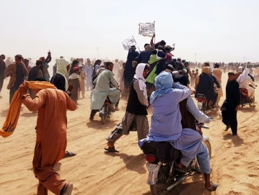 بالفيديو|| طالبان تعثر على صواريخ باليستية يمكنها حمل شحنة نووية في منطقة أرّقتها