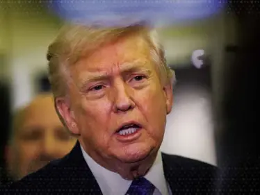 ترامب يلوّح بالقوة ويصف رفض إيران للاتفاق مع أمريكا بـ«الحماقة» - وكالة ستيب نيوز